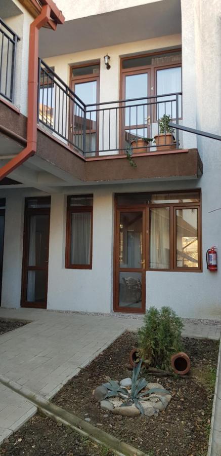 Hotel Tradicia Tiflis Dış mekan fotoğraf