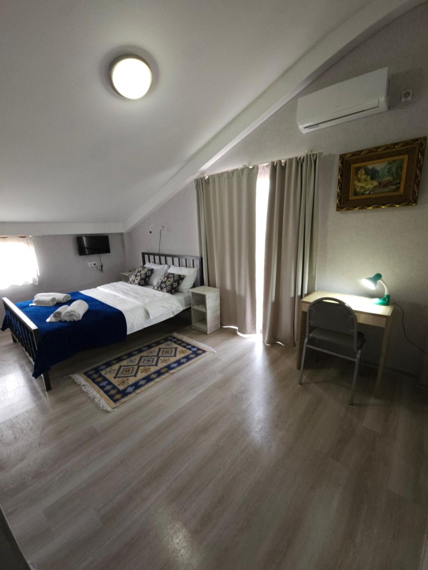 Hotel Tradicia Tiflis Dış mekan fotoğraf